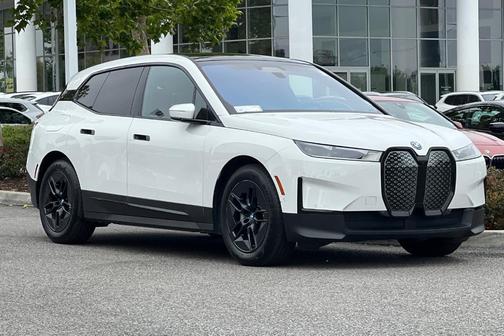 Alpine White 2023 BMW iX xDrive50