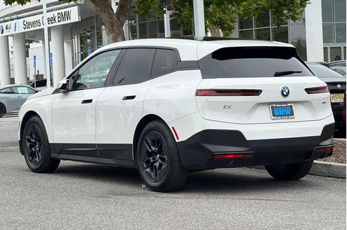 Alpine White 2023 BMW iX xDrive50