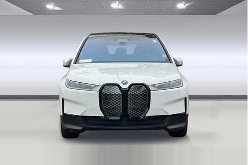 Alpine White 2023 BMW iX xDrive50