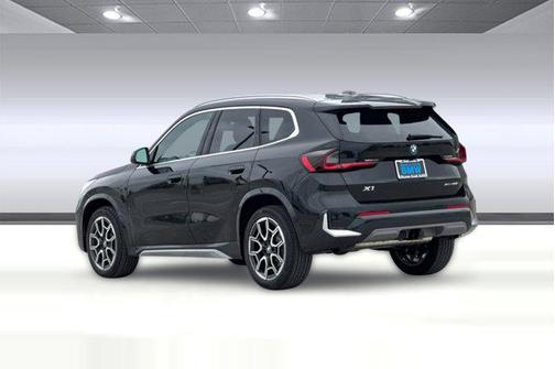Black Sapphire Metallic 2026 BMW X1 xDrive28i
