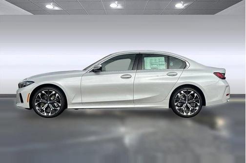 2026 BMW 330 xDrive NA