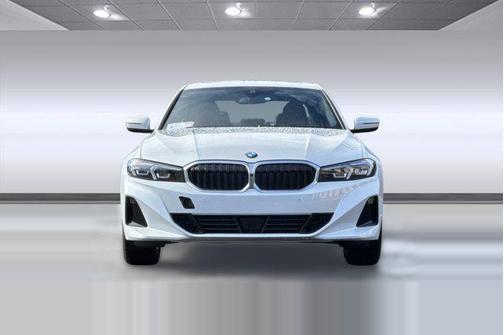 2026 BMW 330 xDrive NA