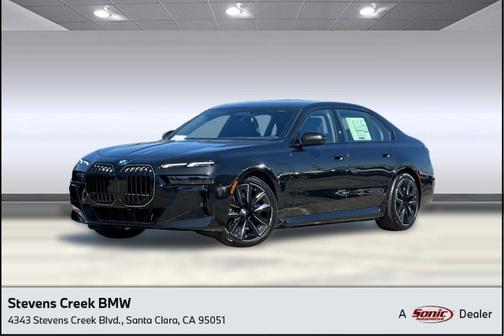 2026 BMW 750e i xDrive