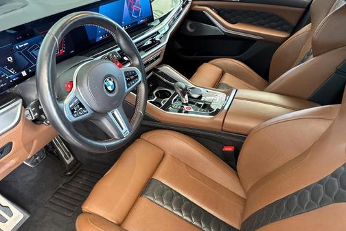 Green 2024 BMW X5 M Base