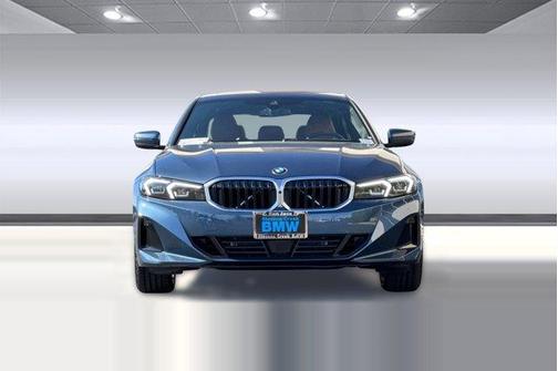 Arctic Race Blue Metallic 2026 BMW 330 NA