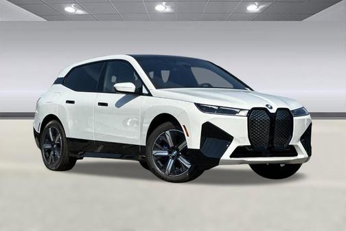2025 BMW iX xDrive50