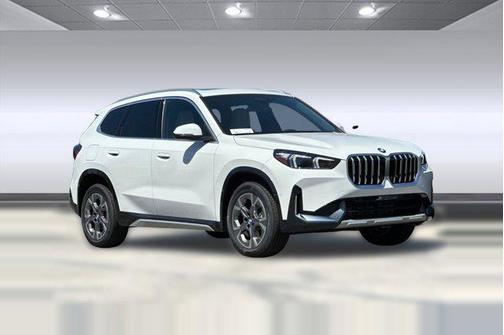 Alpine White 2025 BMW X1 xDrive28i