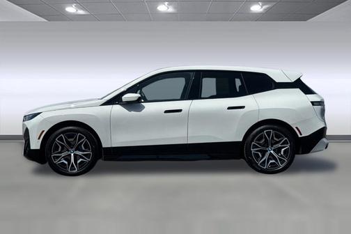 Alpine White 2023 BMW iX xDrive50