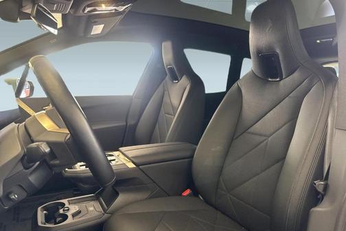 Alpine White 2023 BMW iX xDrive50