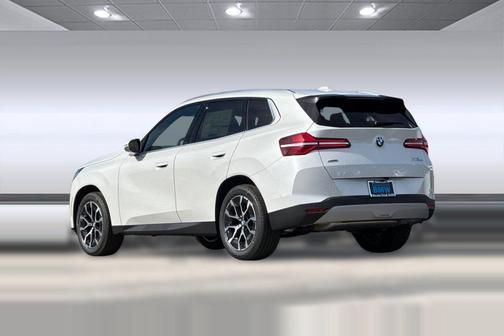 Mineral White Metallic 2026 BMW X3 30 xDrive