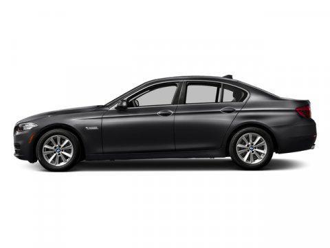 2016 BMW 528 528i