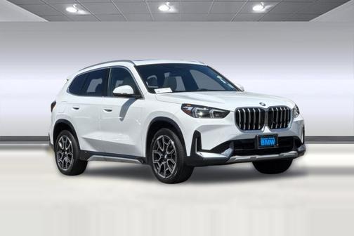 Alpine White 2025 BMW X1 xDrive28i
