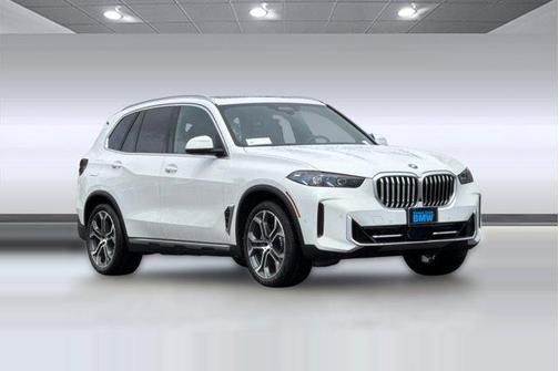 Alpine White 2026 BMW X5 PHEV xDrive50e