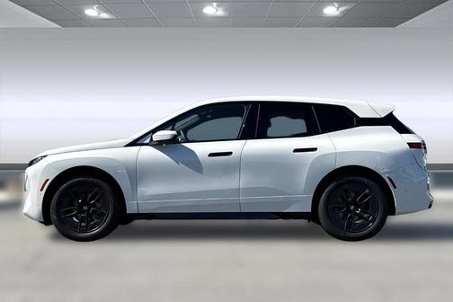 2026 BMW iX xDrive60