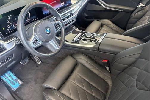 Alpine White 2024 BMW X5 xDrive40i