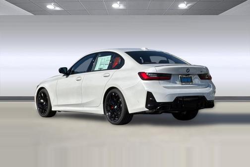 2026 BMW M340 M340i