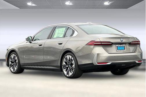 2026 BMW i5 eDrive40