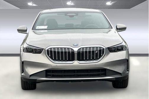 2026 BMW i5 eDrive40