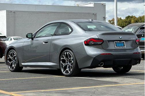 Skyscraper Grey Metallic 2025 BMW 230 230i