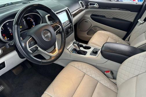 Ivory 3-Coat 2018 Jeep Grand Cherokee Summit