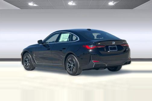 Black Sapphire Metallic 2026 BMW i4 Gran Coupe eDrive40