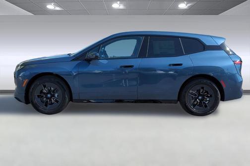 2026 BMW iX xDrive60