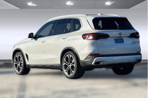 2026 BMW X5 PHEV xDrive50e