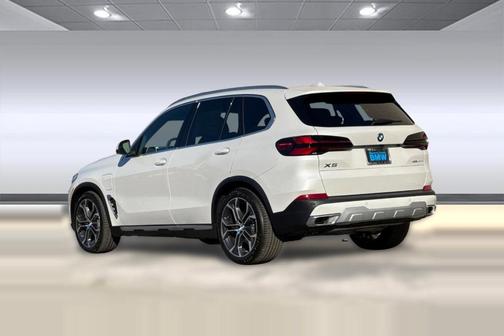 2026 BMW X5 PHEV xDrive50e