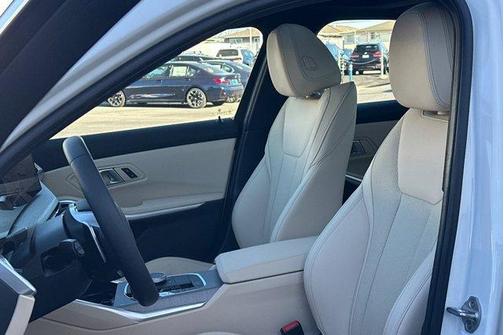 2025 BMW 330 330i Sedan