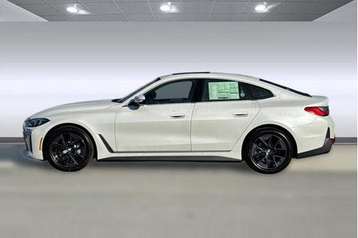 Mineral White Metallic 2025 BMW i4 Gran Coupe xDrive40