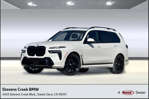 Mineral White Metallic 2026 BMW X7 xDrive40i