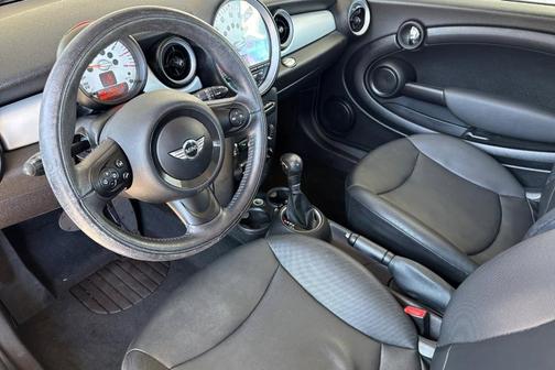 2013 MINI Hardtop Cooper
