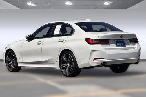 2024 BMW 330 i