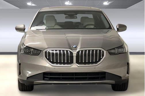 2026 BMW 530 530i