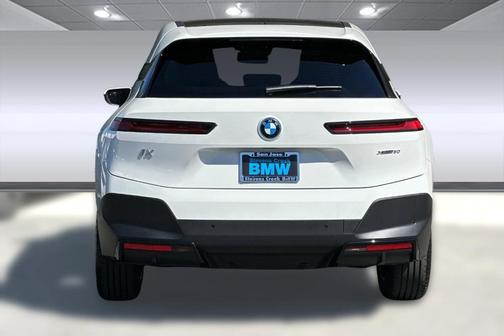 2025 BMW iX xDrive50