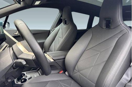 2025 BMW iX xDrive50
