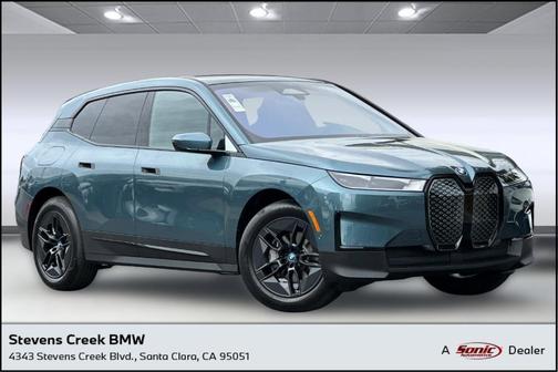 2025 BMW iX xDrive50
