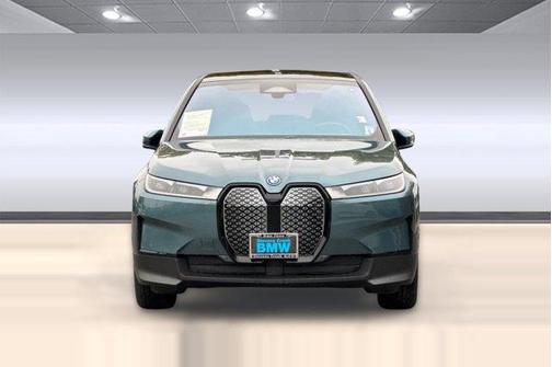 2025 BMW iX xDrive50