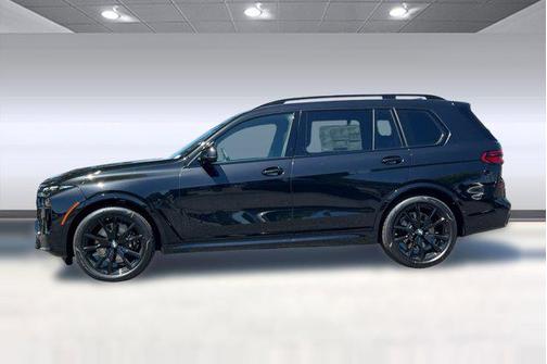 Black Sapphire Metallic 2027 BMW X7 xDrive40i