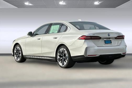 2026 BMW i5 eDrive40