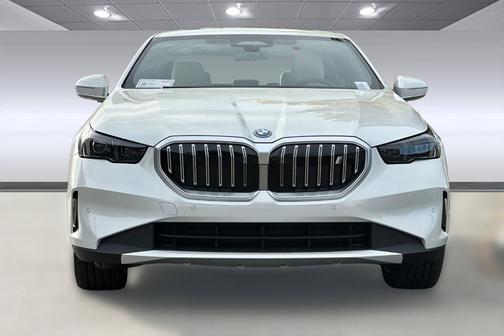 2026 BMW i5 eDrive40