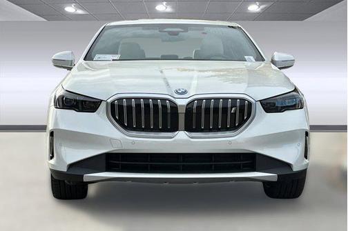 2026 BMW i5 eDrive40