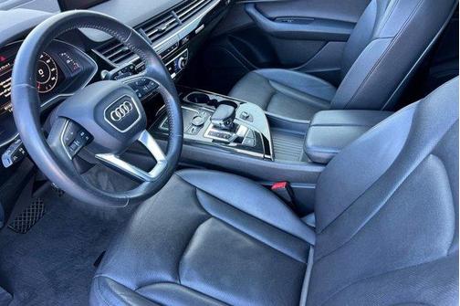 2017 Audi Q7 3.0T Premium