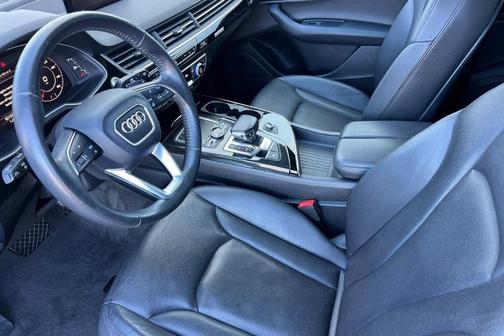 2017 Audi Q7 3.0T Premium
