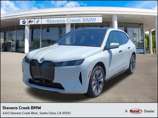 2026 BMW iX xDrive60