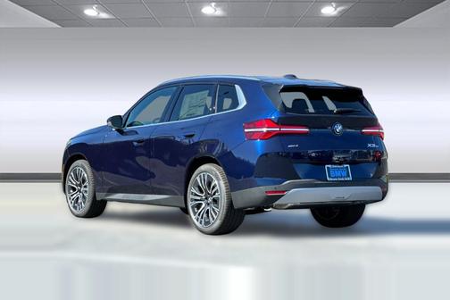 Tanzanite Blue II Metallic 2026 BMW X3 30 xDrive