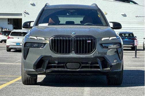 2026 BMW X7 M60i