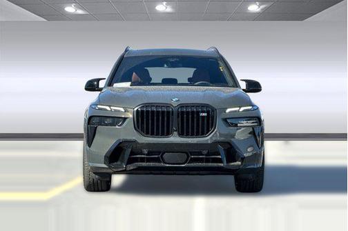 2026 BMW X7 M60i