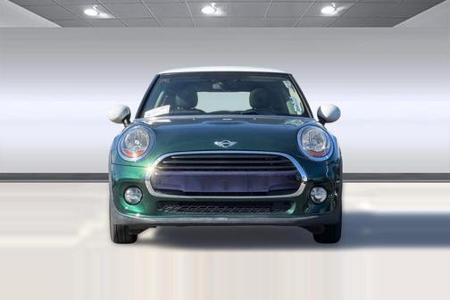 2017 MINI Hardtop Cooper