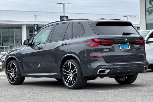 Dravit Grey Metallic 2024 BMW X5 xDrive40i